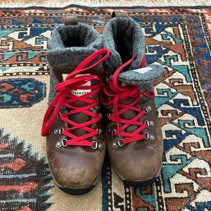 Woolrich hiking boots